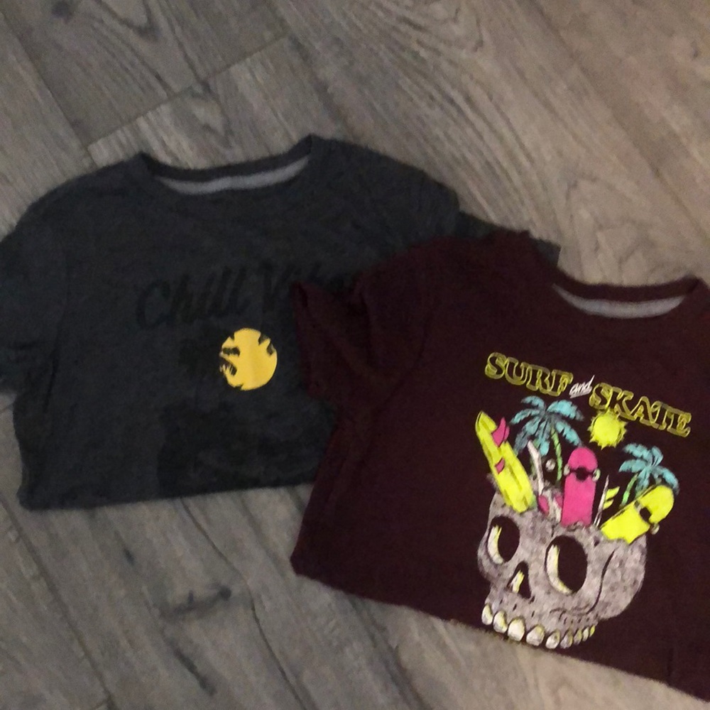 Boys short sleeve size 6/7 old navy